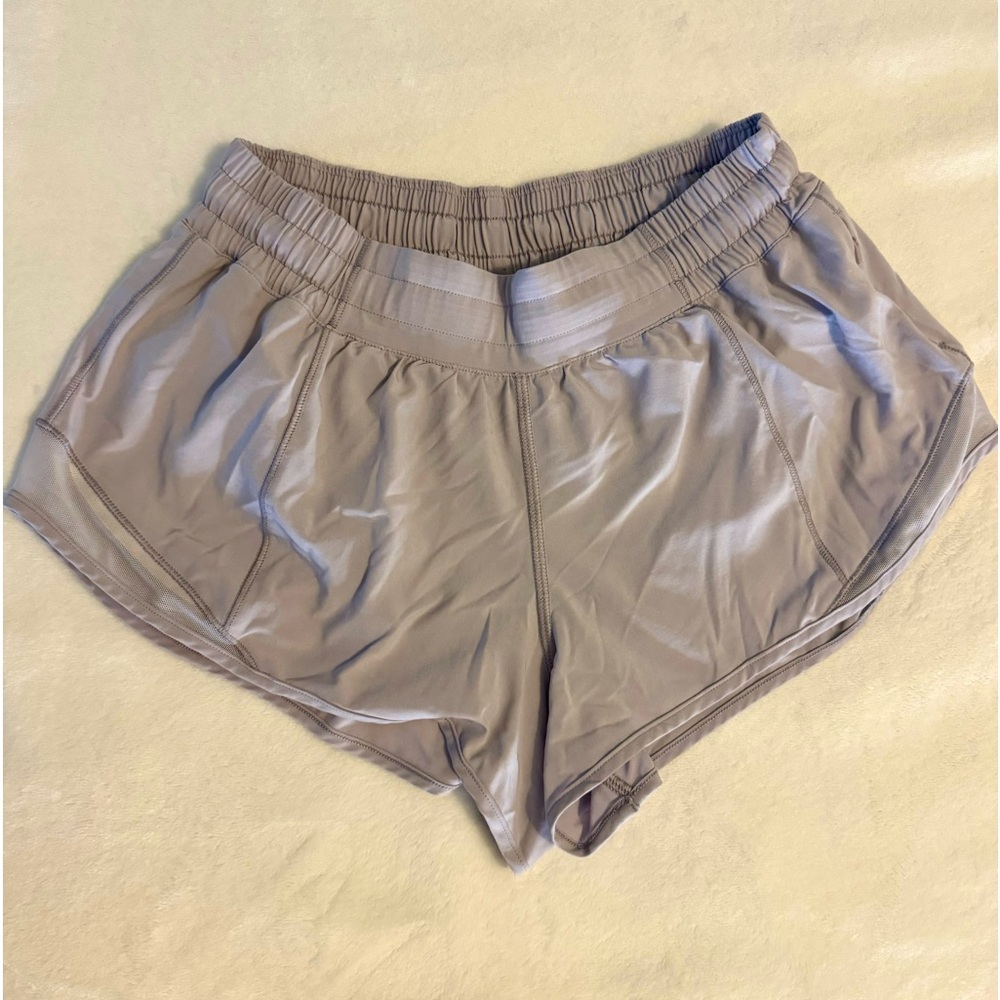 Lululemon hottie hot shorts size 4